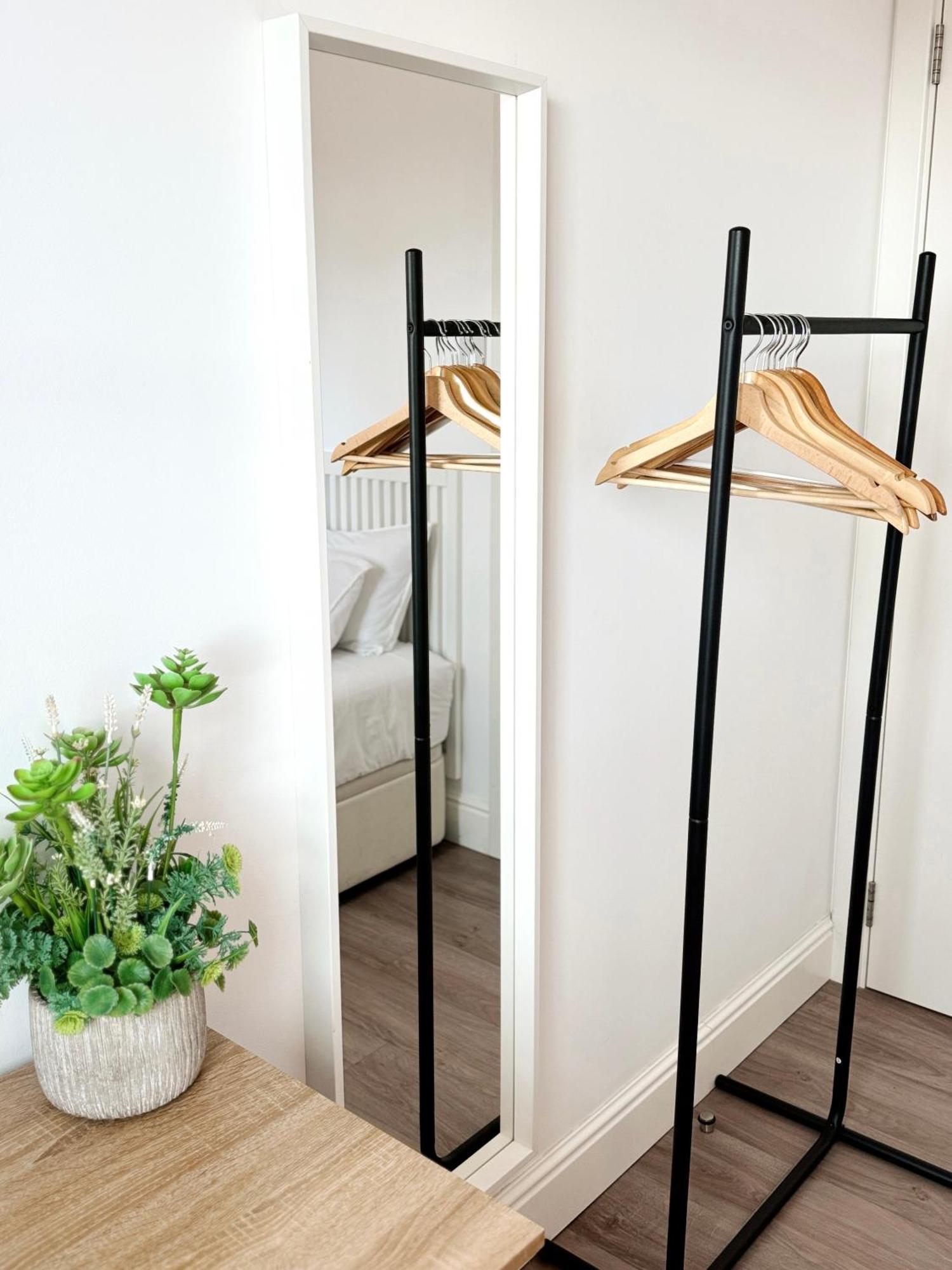 Modern City Centre Two Bedroom Windsor Apartment - Grand Central House Gibraltár Kültér fotó